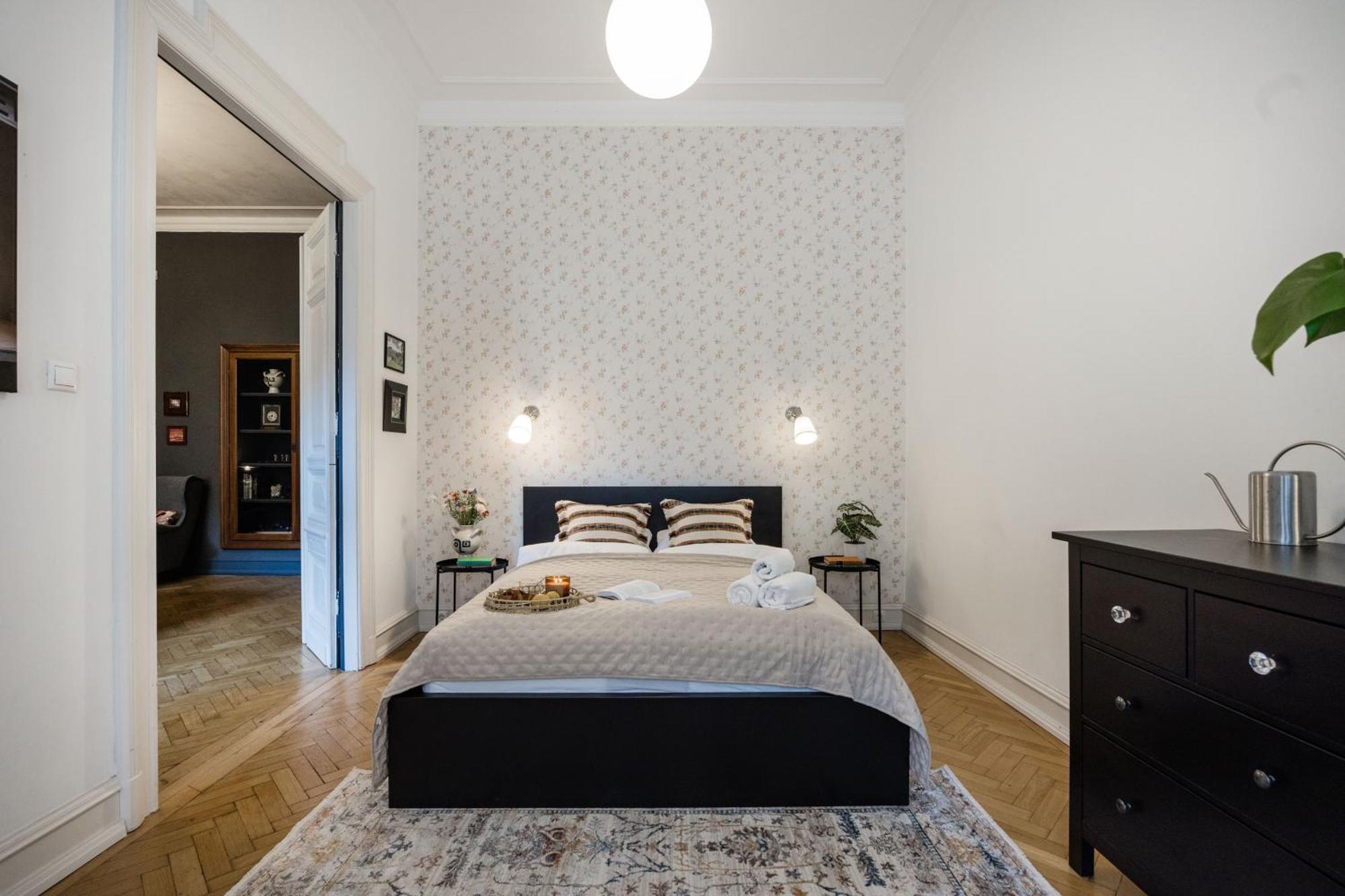 Hidden Gem By Dohany Synagogue & Fashion Street * Budapest